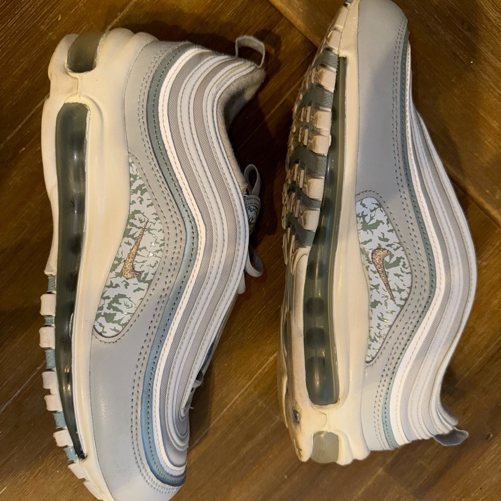 Nike Sneakers